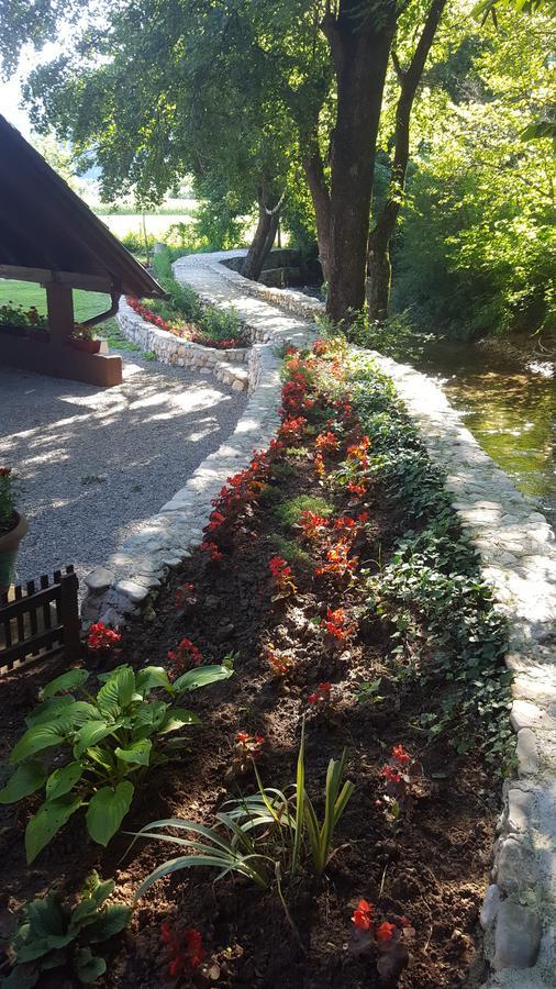 Holiday Home Adna Bihac Exterior photo